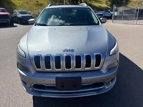 2017 Jeep Cherokee OVERLAND