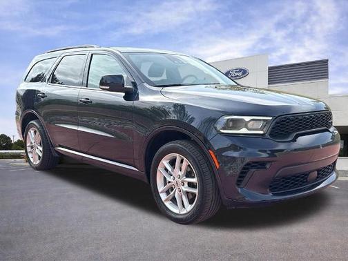 Night 2024 Dodge Durango GT