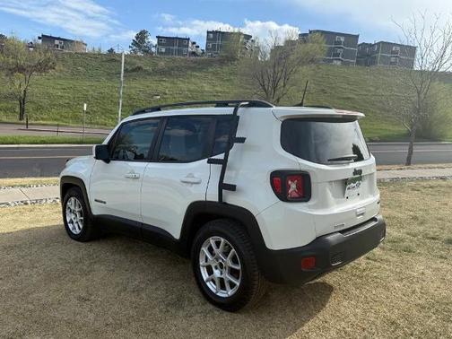 2020 Jeep Renegade LATITUDE