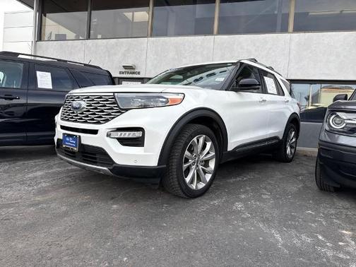 2023 Ford Explorer PLATINUM