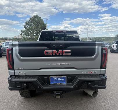 2025 GMC Sierra 1500 AT4X