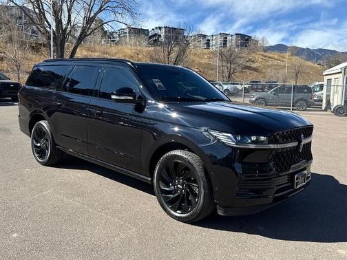 2025 Lincoln Navigator L RESERVE