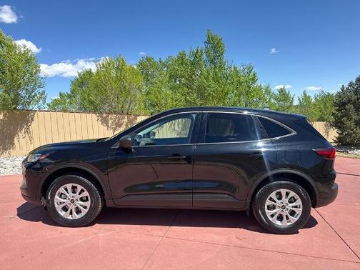 AGATE BLACK METALLIC 2025 Ford Escape ACTIVE