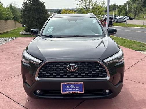 Jet Black 2024 Toyota Corolla Cross XLE