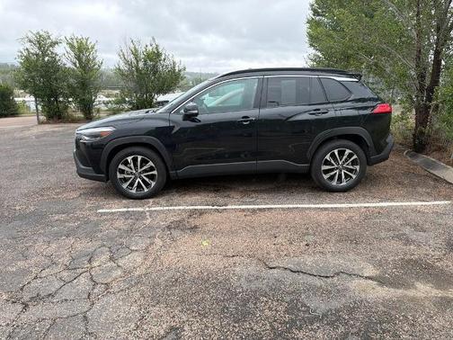Jet Black 2024 Toyota Corolla Cross XLE