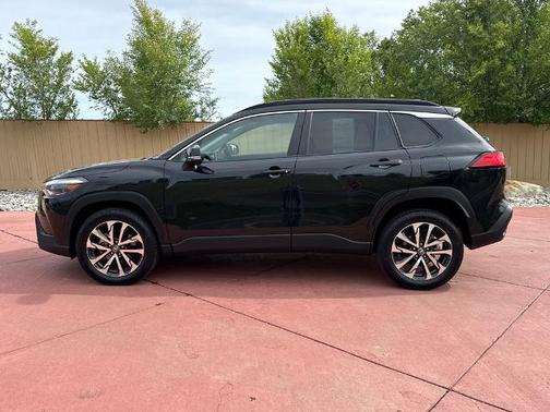 Jet Black 2024 Toyota Corolla Cross XLE
