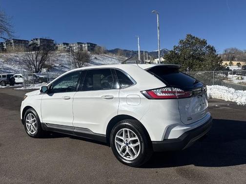 2022 Ford Edge SEL