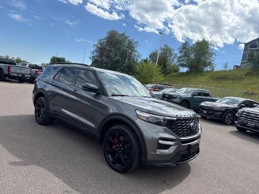 2023 Ford Explorer ST