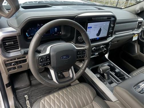 2024 Ford F-150 PLATINUM