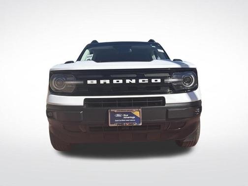 OXFORD WHITE 2024 Ford Bronco Sport OUTER BANKS