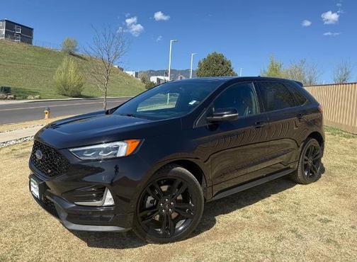 2021 Ford Edge ST