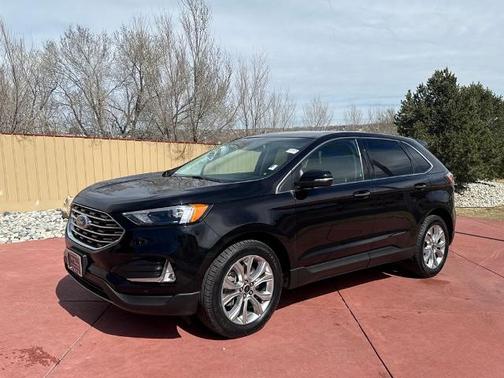 AGATE BLACK METALLIC 2024 Ford Edge TITANIUM