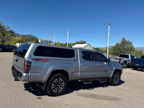 2020 Toyota Tacoma TRD SPORT