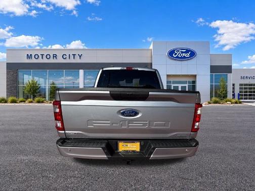 ICONIC SILVER METALLIC 2023 Ford F-150 XL