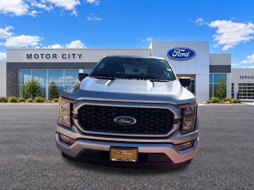 ICONIC SILVER METALLIC 2023 Ford F-150 XL