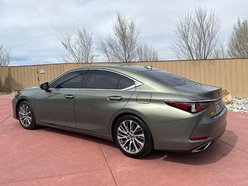 Green 2020 Lexus ES 350 BASE
