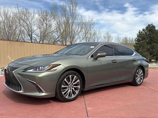 Green 2020 Lexus ES 350 BASE