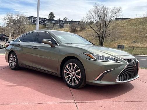 Green 2020 Lexus ES 350 BASE