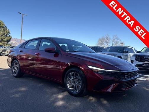 2024 Hyundai ELANTRA SEL