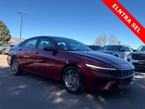 2024 Hyundai ELANTRA SEL