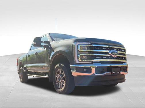 CARBONIZED GREY 2025 Ford F-350 LARIAT SUPER DUTY