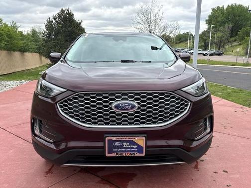 BURGUNDY VELVET MET TINT CC 2023 Ford Edge SEL