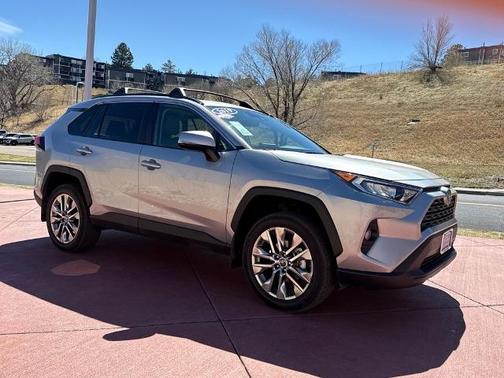 2019 Toyota RAV4 XLE PREMIUM