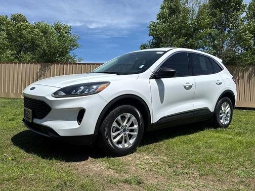 OXFORD WHITE 2022 Ford Escape SE
