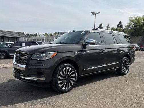 CHROMA CAVIAR DARK GRAY MET 2024 Lincoln Navigator L L BLACK LABEL