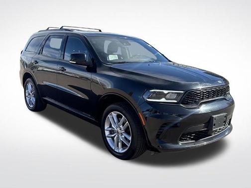 DB Black Crystal Clearcoat 2024 Dodge Durango GT