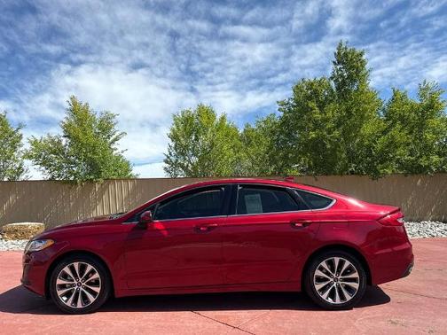RUBY RED TINTED CLEARCOAT 2019 Ford Fusion SE