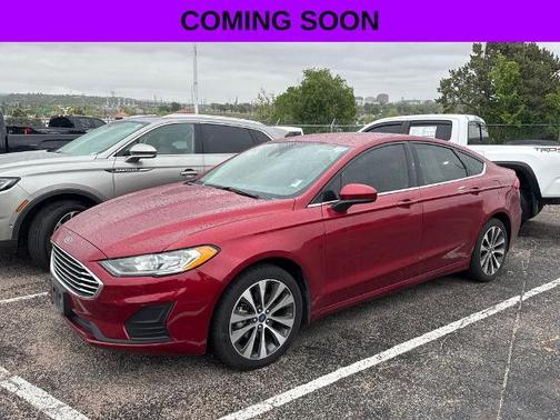 RUBY RED TINTED CLEARCOAT 2019 Ford Fusion SE