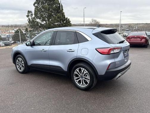 2022 Ford Escape SEL