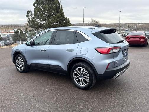 2022 Ford Escape SEL