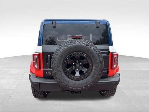 OXFORD WHITE 2025 Ford Bronco STROPPE EDITION