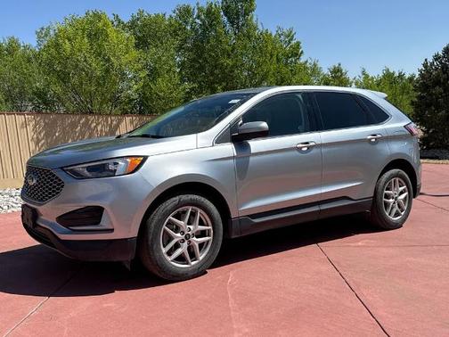 ICONIC SILVER 2024 Ford Edge SEL