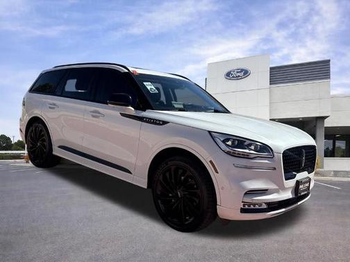 PRISTINE WHITE MET 3C 2023 Lincoln Aviator RESERVE