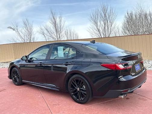 Black 2025 Toyota Camry SE