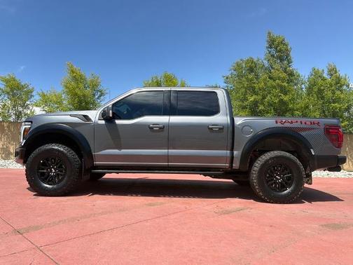 CARBONIZED GRAY METALLIC 2025 Ford F-150 RAPTOR