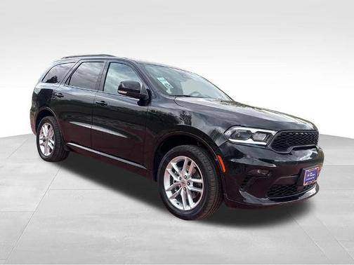 DB Black Crystal Clearcoat 2023 Dodge Durango GT