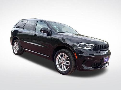 DB Black Crystal Clearcoat 2023 Dodge Durango GT