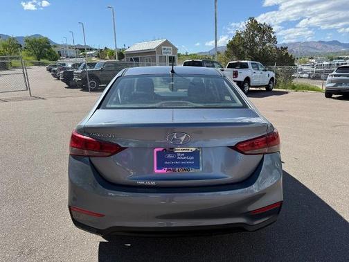 2020 Hyundai Accent SE