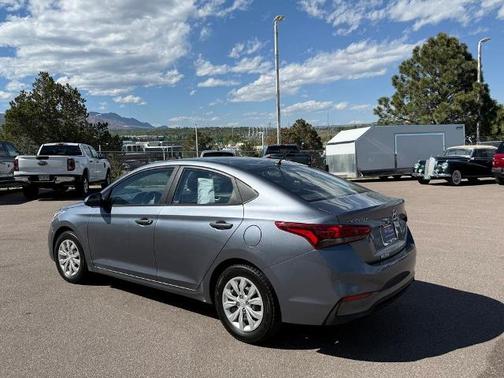 2020 Hyundai Accent SE