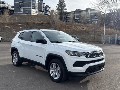 2022 Jeep Compass LATITUDE