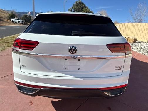 2023 Volkswagen Atlas Cross Sport 2.0T SE