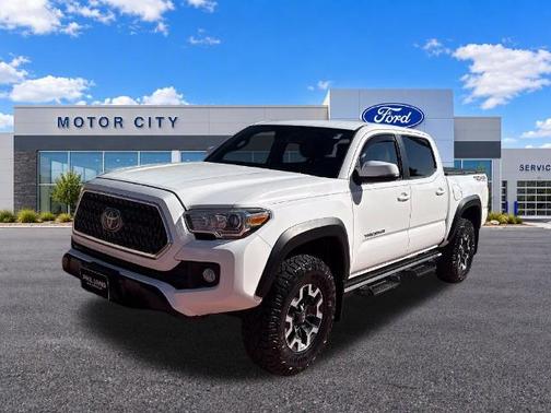 Super White 2019 Toyota Tacoma TRD OFF ROAD