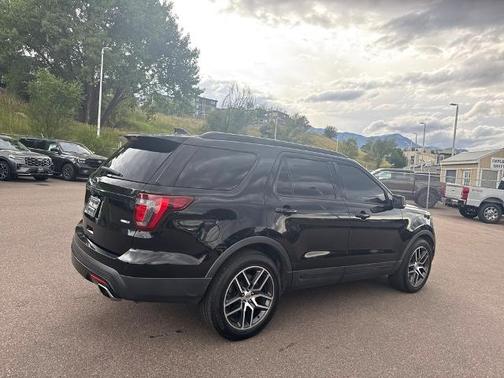 2016 Ford Explorer SPORT