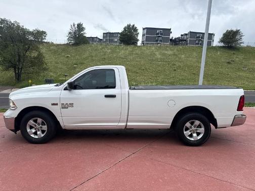 Bright White Clearcoat 2019 RAM 1500 Classic TRADESMAN