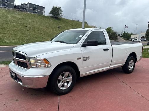 Bright White Clearcoat 2019 RAM 1500 Classic TRADESMAN