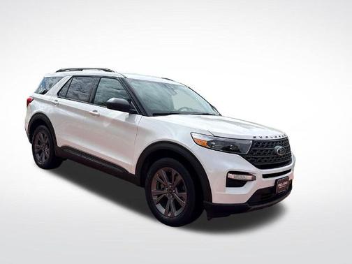 STAR WHITE MET TRI-COAT 2021 Ford Explorer XLT